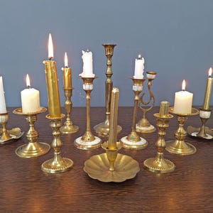 Viele Perlmutt und Messing Kerzenständer, Hochzeit Kerzenständer aus Messing, Perlmutt, Küsten Wohnkultur, separat erhältlich.