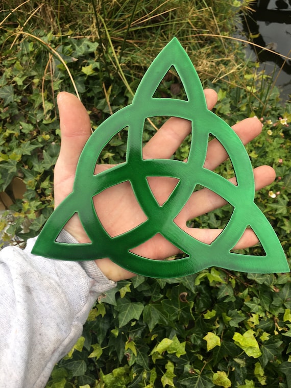 Triquetra Tribale