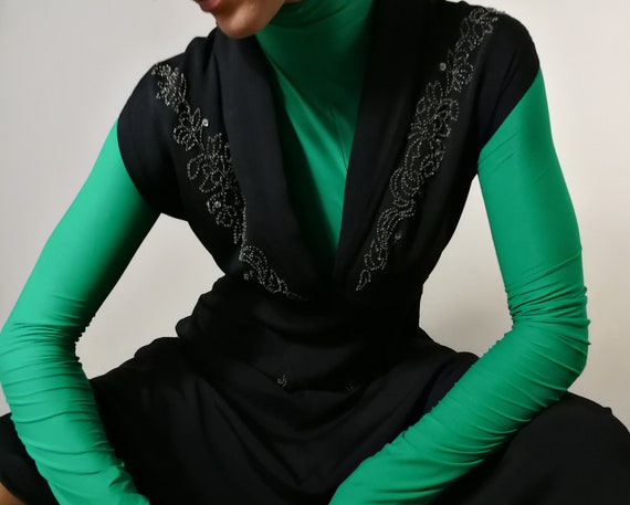 1930s early 40's black silk rayon crepe embroidere
