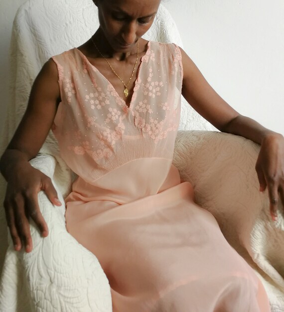 1930s pink embroidered silk crepe chiffon and sil