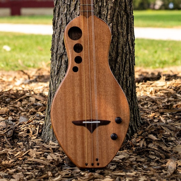 the NEW Boondocker D2 Sapele Dulcimer Electric Acoustic 4-String w/Boondocker Top (Made in USA)