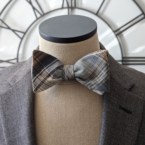 Plaid Self-Tie Bow Tie