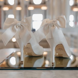 Women's Silk Bridal High Heels| White Pumps with Removable Bows for Wedding