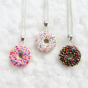 Sprinkle Donut Necklace, Donut Necklace, Doughnut Necklace, Cute Necklace, Food Necklace, Sprinkle, Donut, Doughnut, Pendant