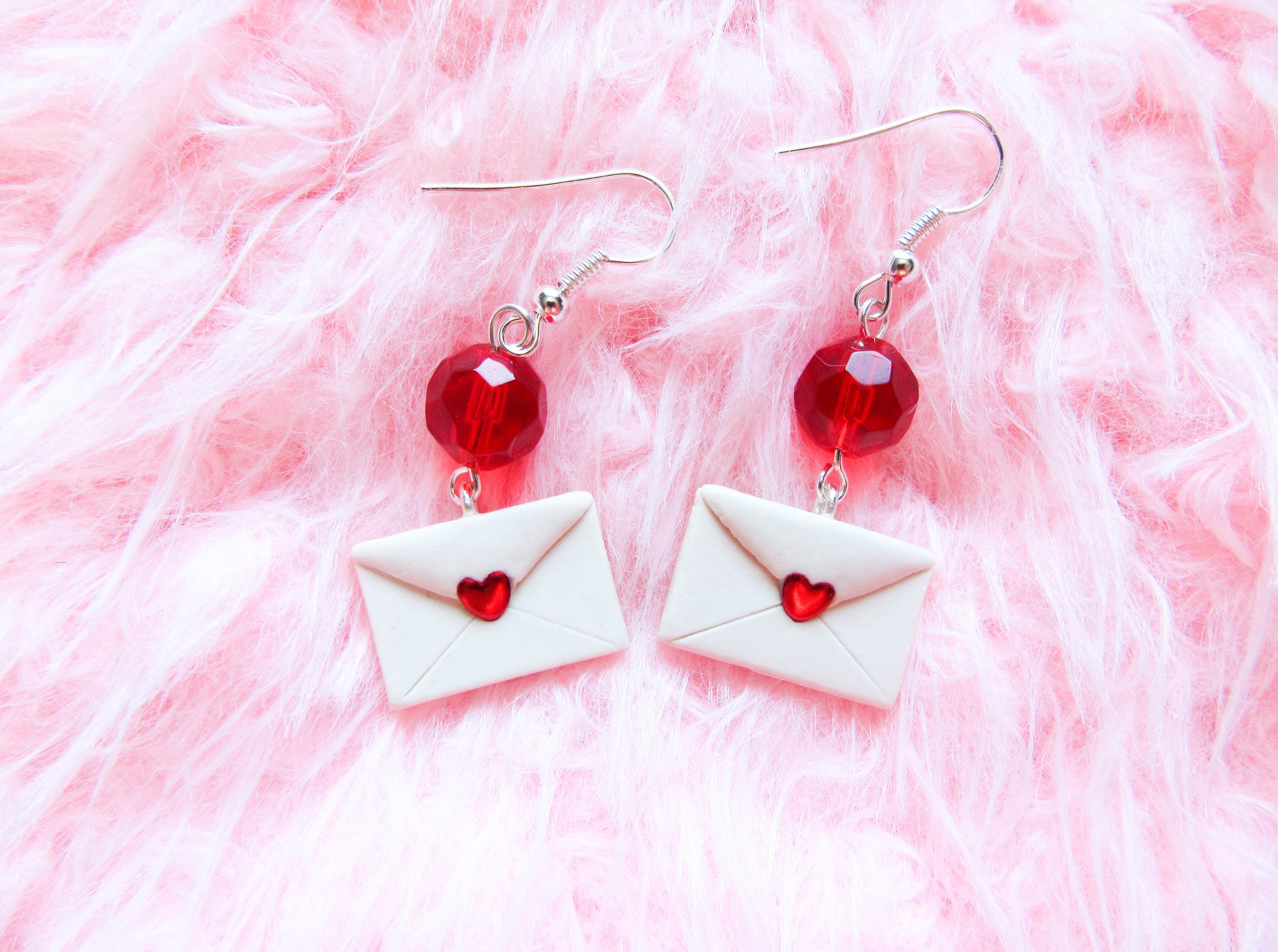 MAQVQLU Valentines Earrings for Women Red Heart Earrings Valentines  Envelope Earrings Heart to Heart Earrings Valentines Day Gifts for Her
