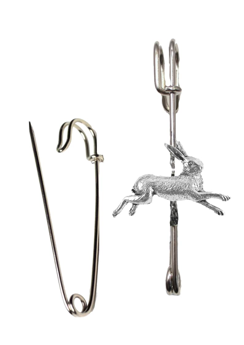 Springing Hare on a 3 inch Kilt Pin Brooch for Scarves lead free English Pewter handmade in Sheffield uk Q72 Hats etc