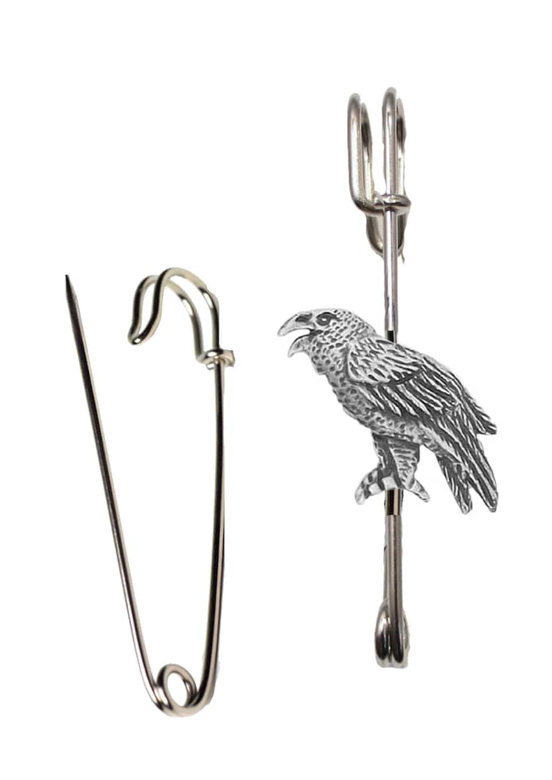 DR31 Raven 2.5cm X 2.2cm on a 3 inch Kilt Pin Brooch for Scarves lead free English Pewter handmade in Sheffield uk Hats etc