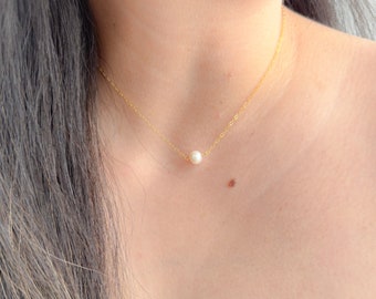 Freshwater Pearl Pendant Necklace in 14K gold fill or sterling silver