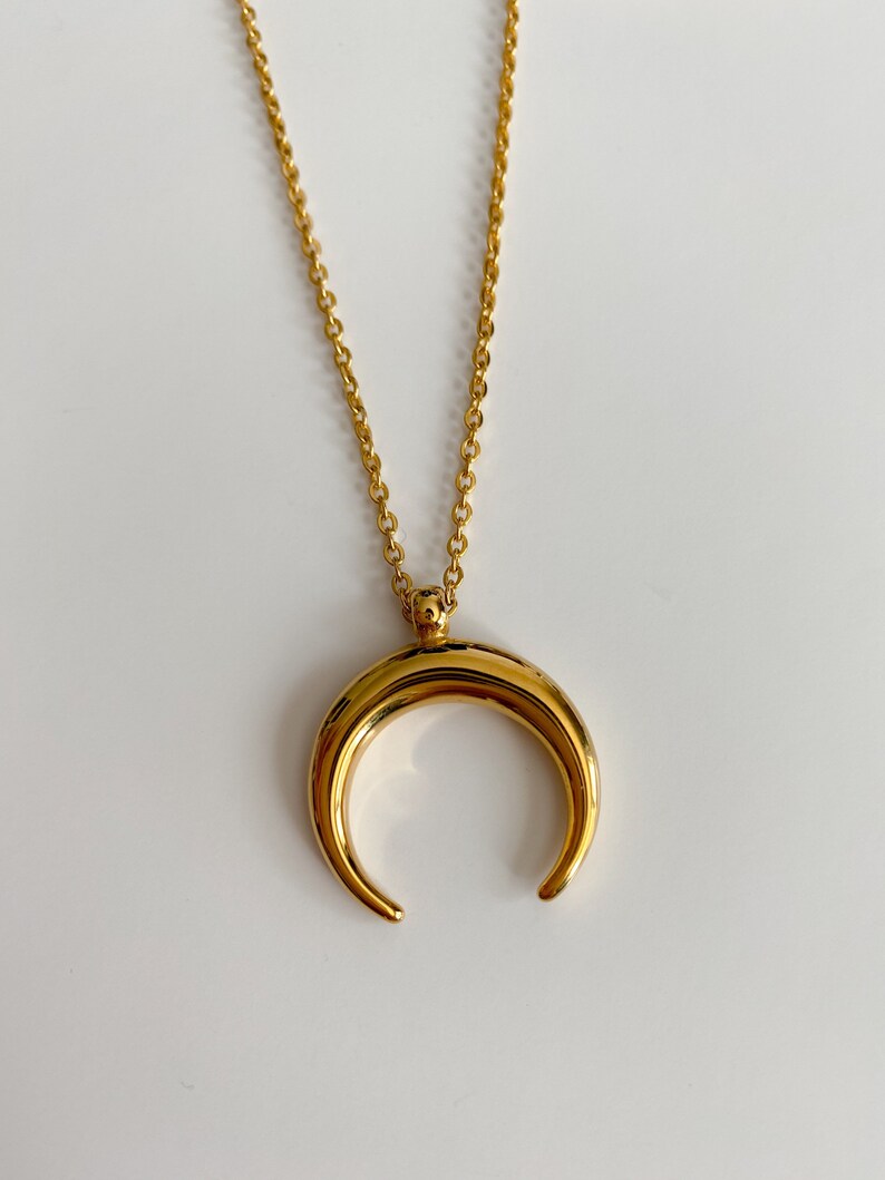 18K Gold crescent pendant necklace, inverted horn pendant, Moon necklace image 6