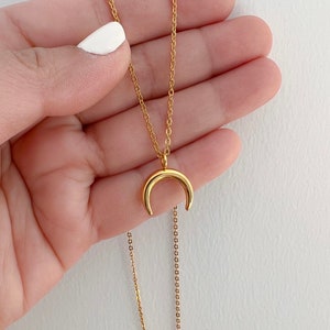 18K Gold crescent pendant necklace, inverted horn pendant, Moon necklace image 8