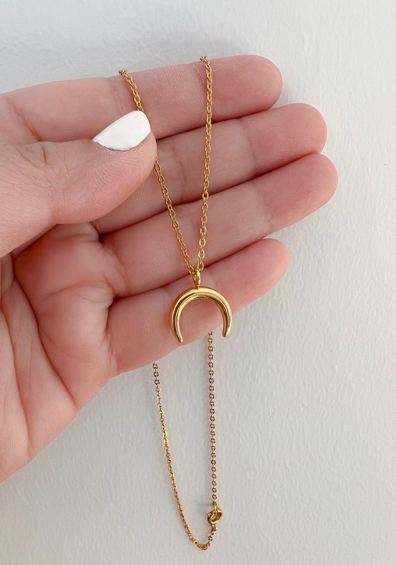 18K Gold crescent pendant necklace, inverted horn pendant, Moon necklace image 8