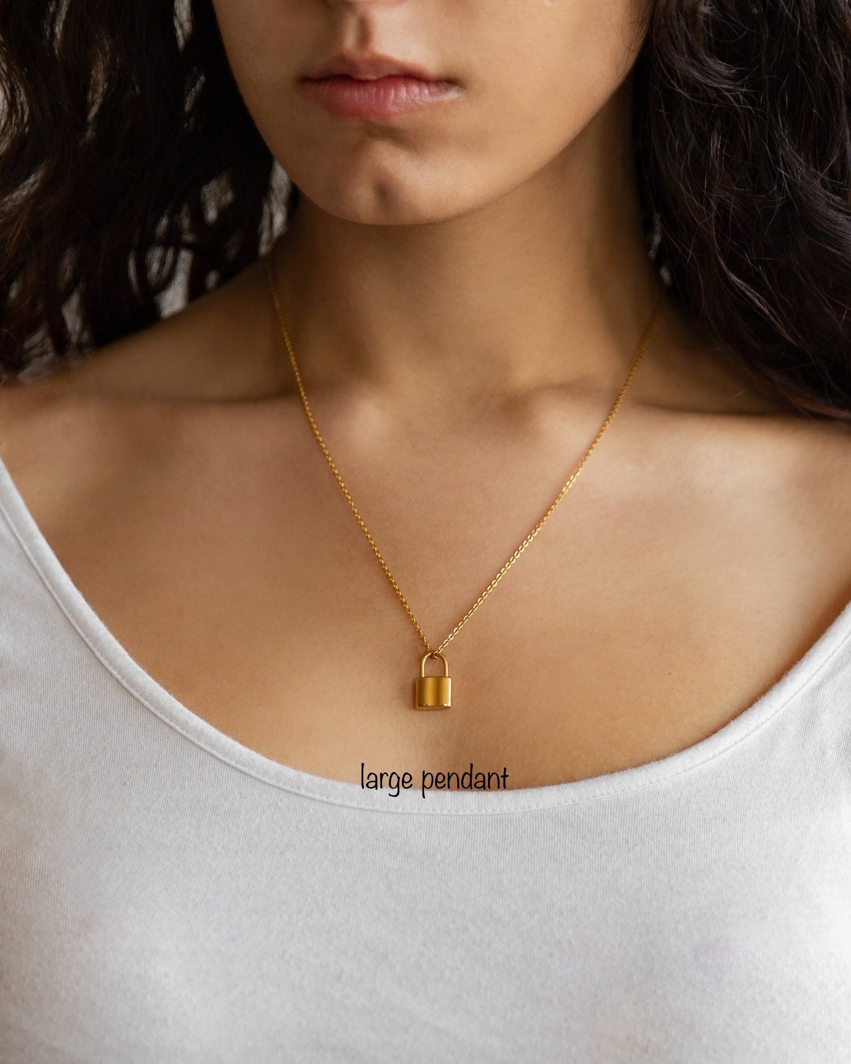 18K Gold Lock Pendant Necklace 