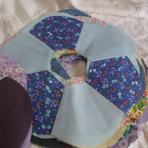 Small dresden plate quilt blocks