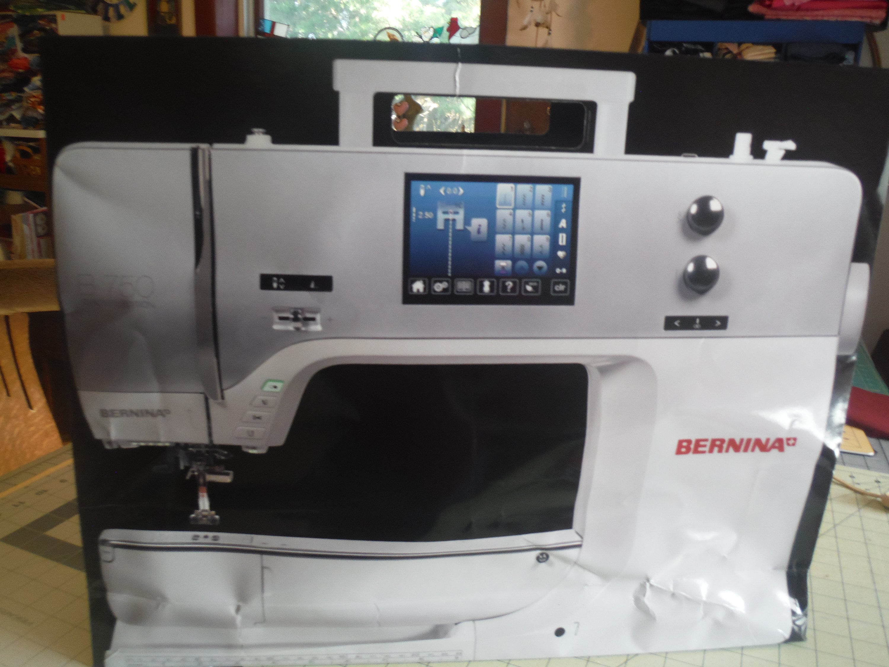 Bernina Activa 140 for sale Only 4 left at 70