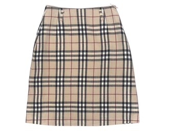 burberry skirt outfit