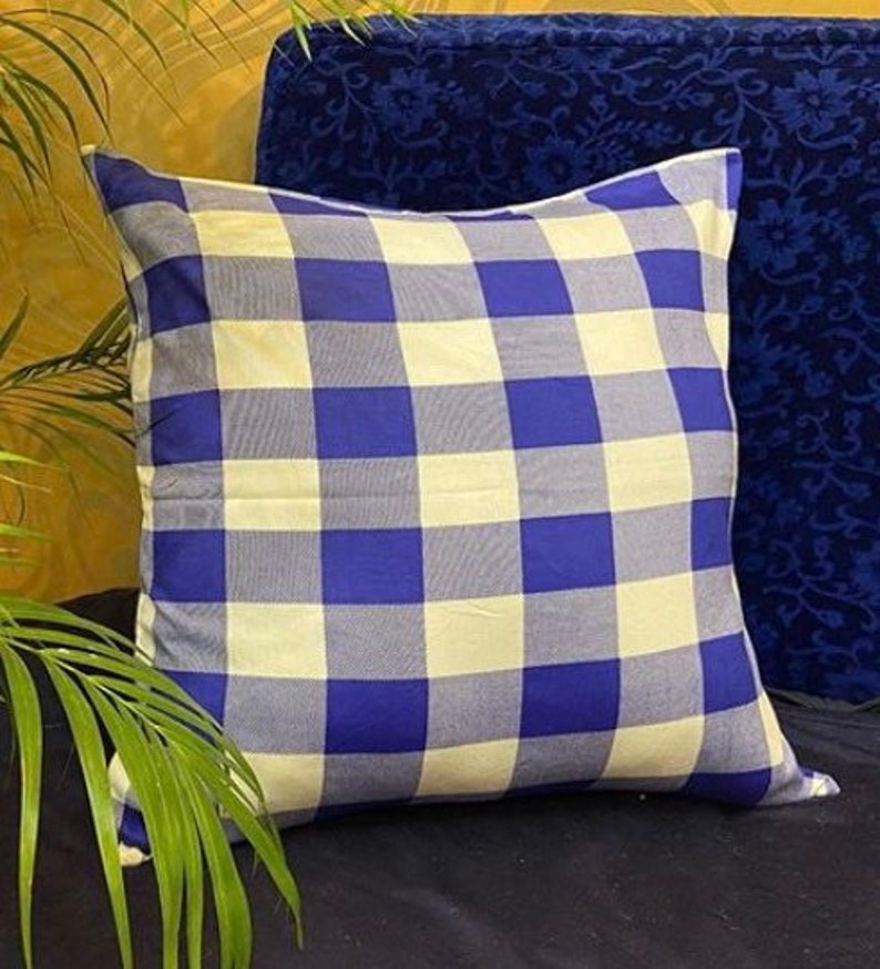 Buffalo Plaid pillows / outdoor plaid covers/ farmhouse throw Etsy