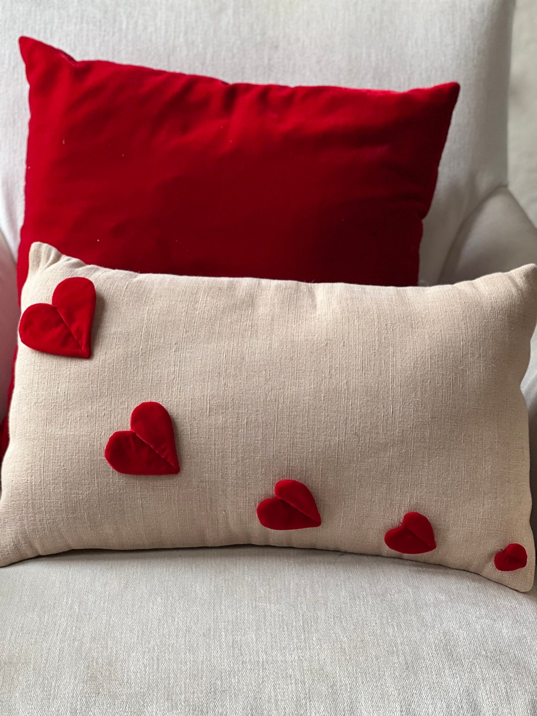 Heart Pillow, Valentine Pillow, Heart Applique Pillow, Valentines Day