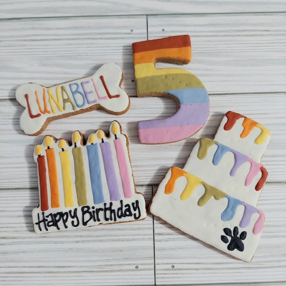 Gourmet Birthday Dog Treats, Personalized Gifts for Dogs, 4 Count Box, Peanut Butter Banana, Gluten Free, Rainbow