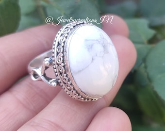 White Howlite Ring,Sterling Silver Ring,Marble Stone Ring,Dainty Ring,White Buffalo Ring,Bridesmaid Ring,Gothic Ring,Handmade Big Stone Ring