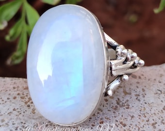 Rainbow Moonstone Ring,925 Silver Ring,June Birthstone,Promise Ring,Boho Ring,Statement Ring,Cocktail Ring,Deep Blue Flash Ring,Gift For Her