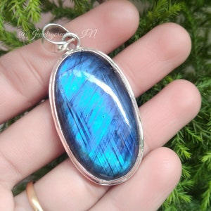 Labradorite Pendant, 925 Sterling Silver, Deep Blue Flashy Pendant, Hippie Pendant, Gift For Her, Mood Pendant, Large Labradorite Pendant