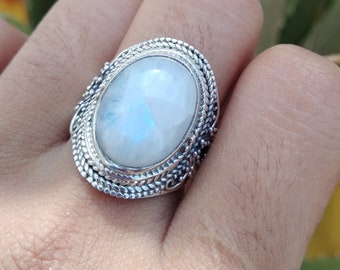 Rainbow Moonstone Ring,Sterling Silver Rings For Women,June Birthday, Blue Flash,Filigree Ring, Mediation Ring, Promise Ring,Healing Crystal