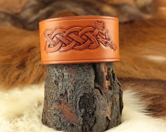 Wide bracelet, natural cowhide, Celtic hallmarked, unisex, snap fastener