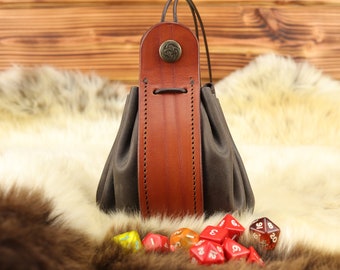 Leather bag for garment, Middle Ages, LARP, Vikings, light brown closure
