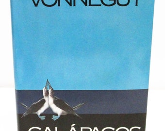 Galapagos A Novel by Kurt Vonnegut HCDJ First Edition / First Printing