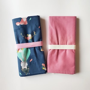 Cambiador portátil, Cambiador de pañales, Juego de 2 piezas, Cambiador de viaje, Cambiador de bebé, Alfombra de rizo impermeable, Animales y rosa viejo