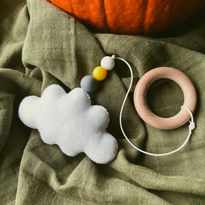 I giocattoli da palestra per bambini impostano tre giocattoli ad alto contrasto, centro attività, palestra per bambini in legno, stella gialla giocattolo Montessori, nuvola, luna, regalo Babyshower ONLY white cloud
