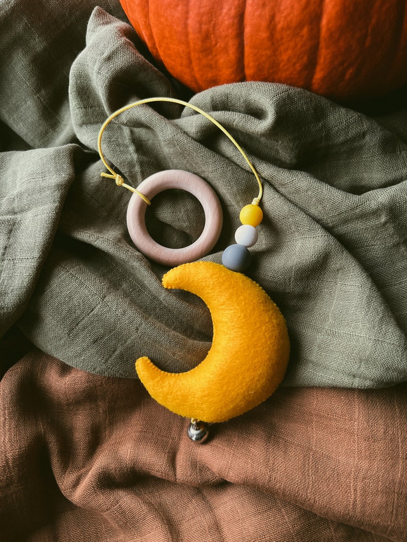 I giocattoli da palestra per bambini impostano tre giocattoli ad alto contrasto, centro attività, palestra per bambini in legno, stella gialla giocattolo Montessori, nuvola, luna, regalo Babyshower ONLY yellow moon