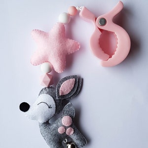 Roedeer pram garland with pink star, Woodland stroller decor, Animal babygirl carseat toy, Two saided pram toy, Felt baby shower gift