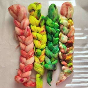 Dyed merino roving, spinning, weaving, felting, fibre supplies, neon, splatter dyed