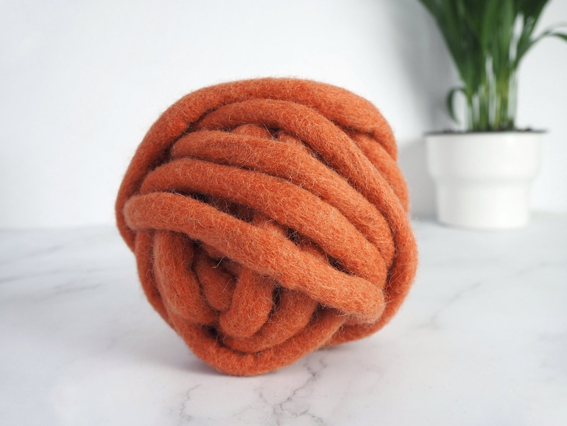 Corda di filato di lana infeltrita 100 g Grosso Tessitura Artigianato in fibra Terracotta