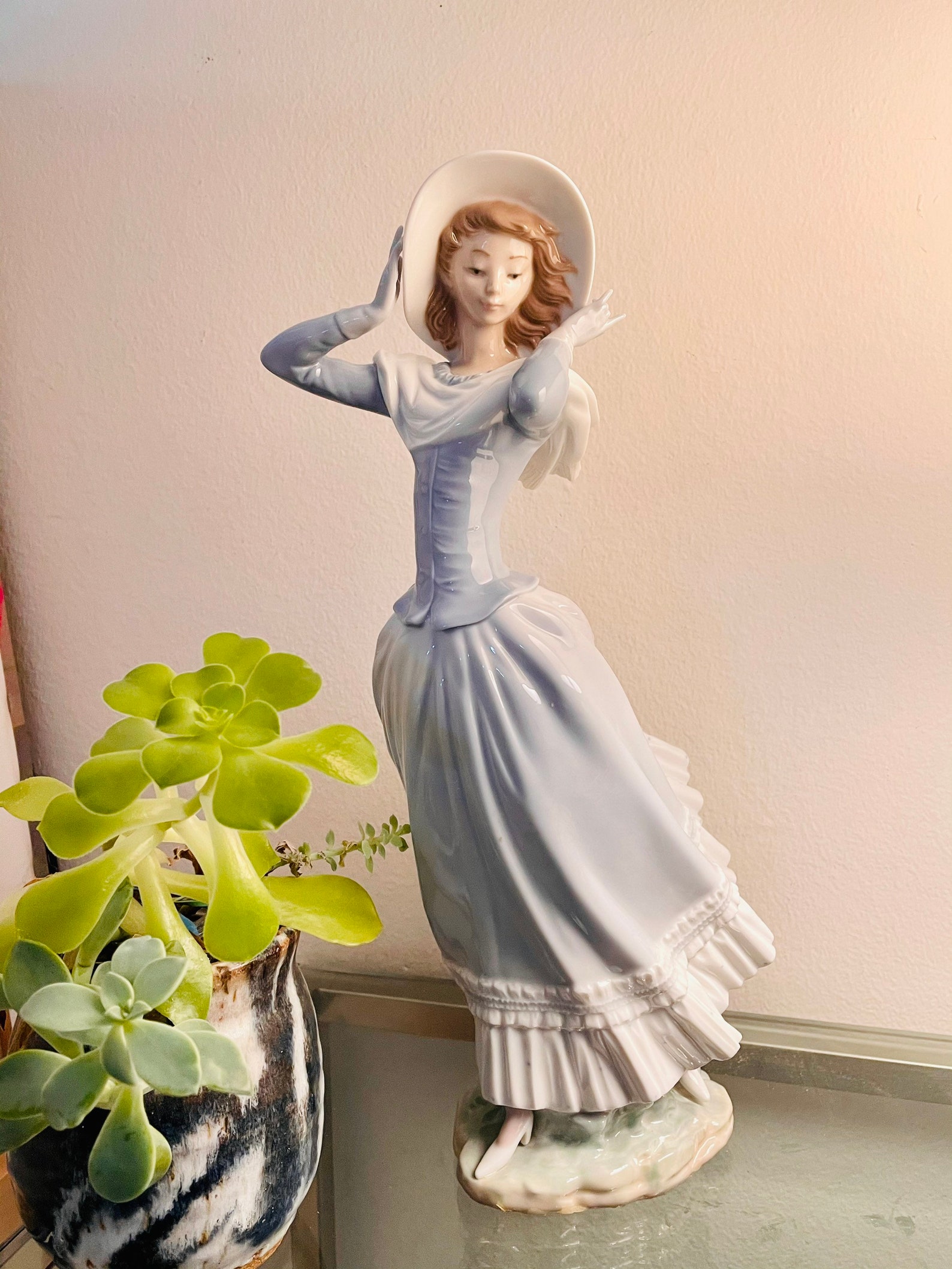 Retired Lladro Figurine 04936 SPRING BREEZE in Original Box Etsy New
