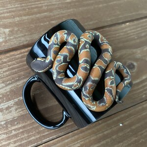 Kubek Python, Realistyczny Python, Kubek do kawy Python, Prezent Python zdjęcie 2