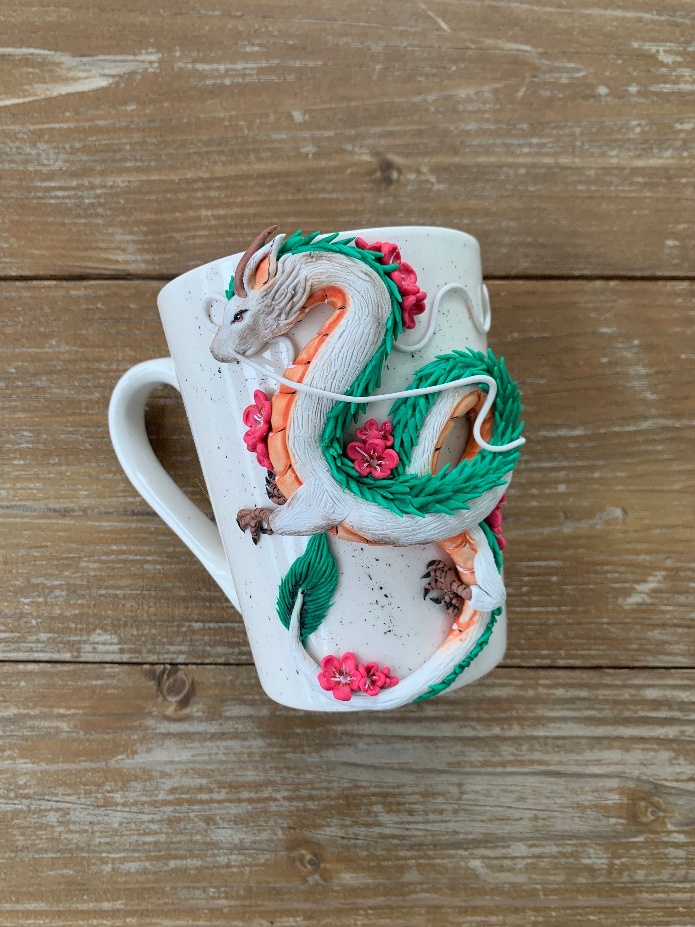 White dragon pottery - Etsy 日本