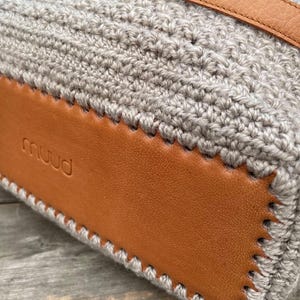 MUUD DEE Rechteckiger Taschenboden aus Leder
