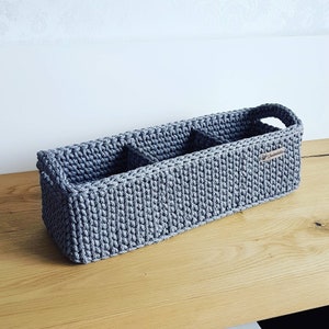Crochet bathroom organizer with dividers image 3