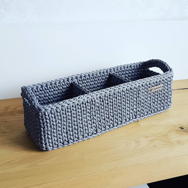 Crochet bathroom organizer with dividers image 3