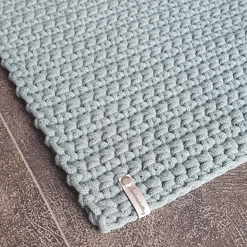 Crocheted rug made from 100% recycled cotton image 4