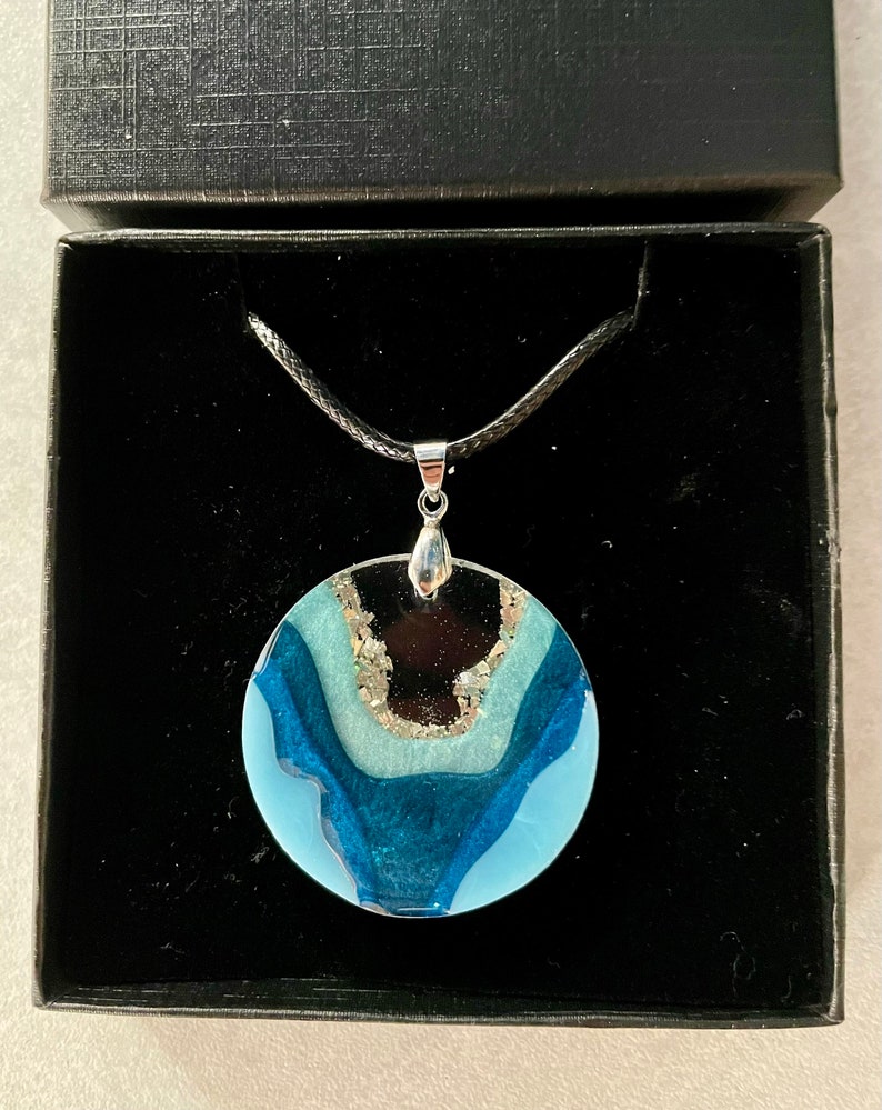 Larger geode inspired resin necklaces, statement jewelry, west coast style, beach wedding, geode art, gift for earthy girl, nature inspired image 10