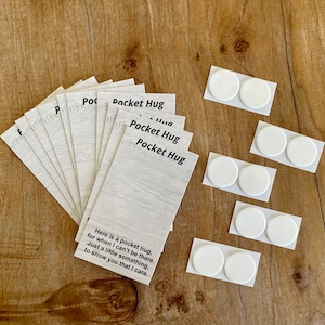Kit de tarjeta de respaldo y puntos adhesivos para abrazos de bolsillo, abrazo de bolsillo DIY, cita de abrazo de bolsillo, tarjetas de abrazo de bolsillo al por mayor, muestra de amor, tarjeta pensando en ti