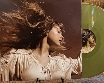 Taylor Swift Fearless 3 Record Set on Green Vinyl Vintage Album/LP Mint