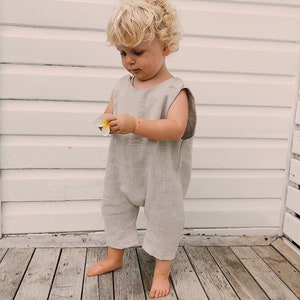 EASY Pinafore Jumpsuit pdf sewing pattern / Linen Baby Jumpsuit / Baby boy girl romper/kids jumpsuit short or long / Harem / Newborn to 12 image 5