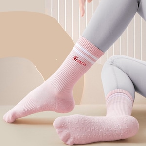 Knee-high Women Yoga Socks Non Slip Toe Finger Separated Workout