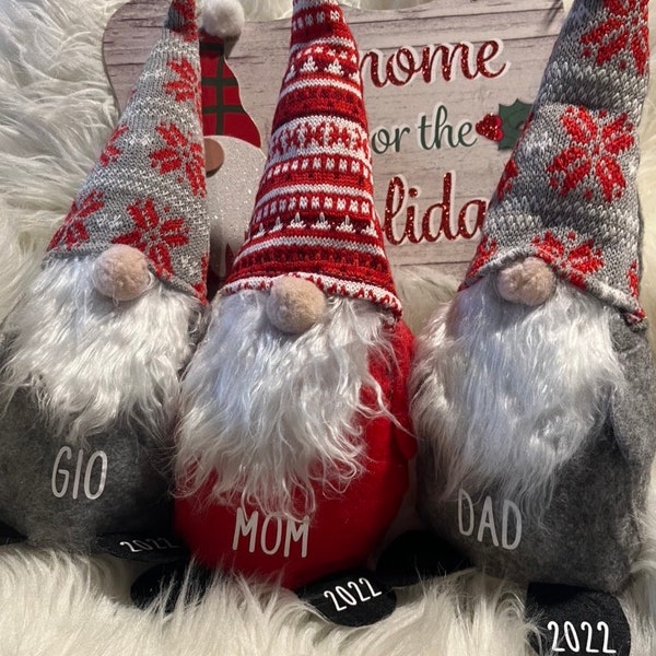 Personalized Gnomes//Christmas Gnome//Personalized Gift//Holiday Decor//Gnomes//Christmas Decorations//Personalized