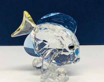 Swarovski crystal Beautiful Blue tank fish 2007 SCS