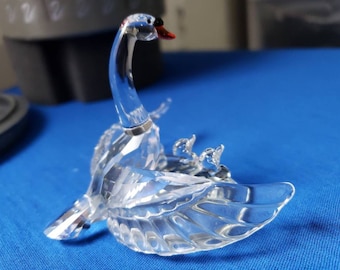Swarovski crystal Swan Family beauty of lake theam with original box and certificate